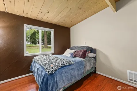 7023 126th Street E Puyallup WA 98373