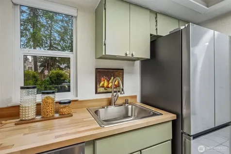33011 18th Place S Federal Way WA 98003