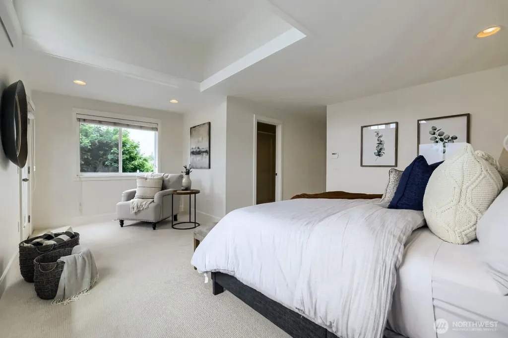 721 N 79th Street Seattle WA 98103