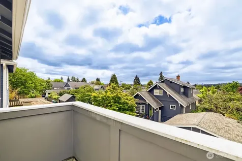 721 N 79th Street Seattle WA 98103