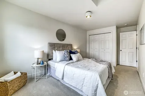 721 N 79th Street Seattle WA 98103