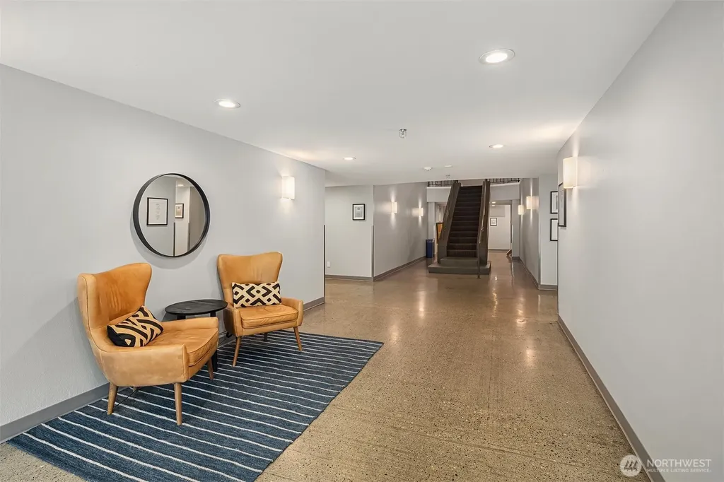 3028 Western Avenue Seattle WA 98121