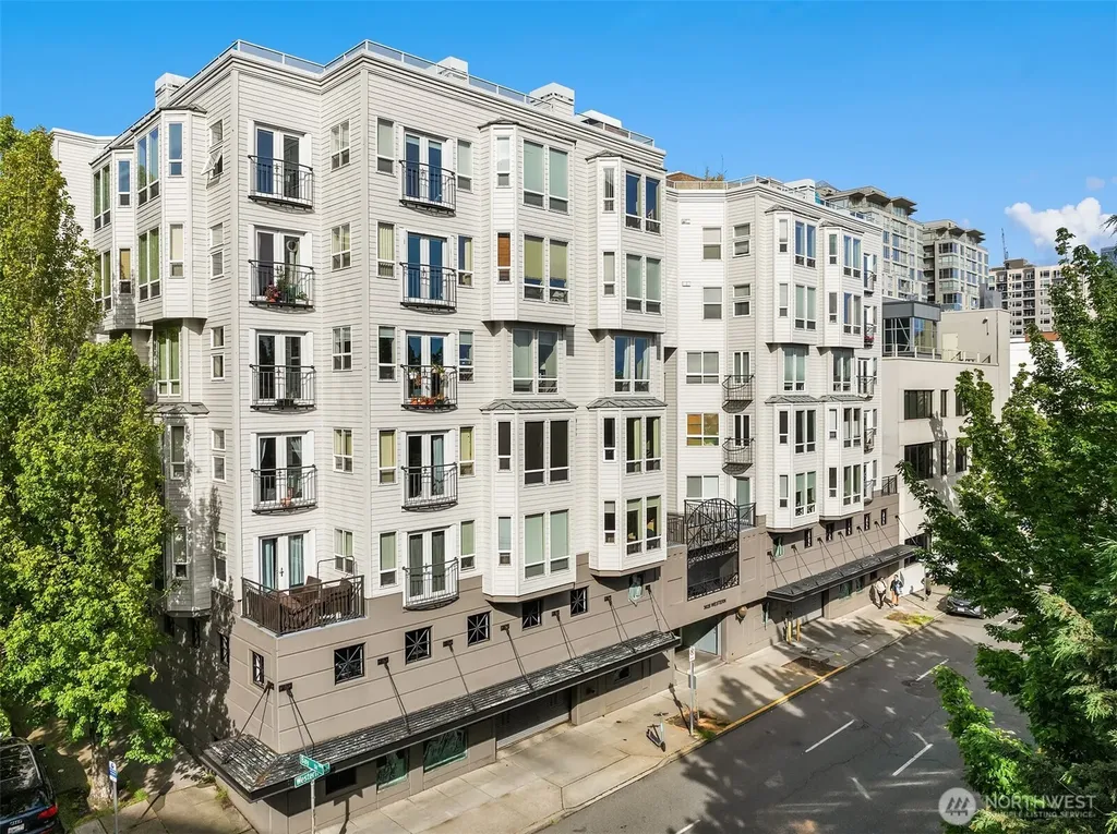 3028 Western Avenue Seattle WA 98121