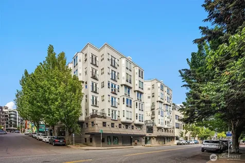 3028 Western Avenue Seattle WA 98121