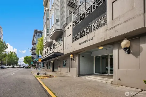 3028 Western Avenue Seattle WA 98121