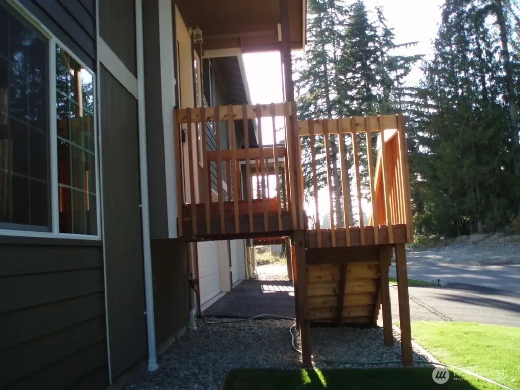 7223 Vandermark Road E Bonney Lake WA 98391