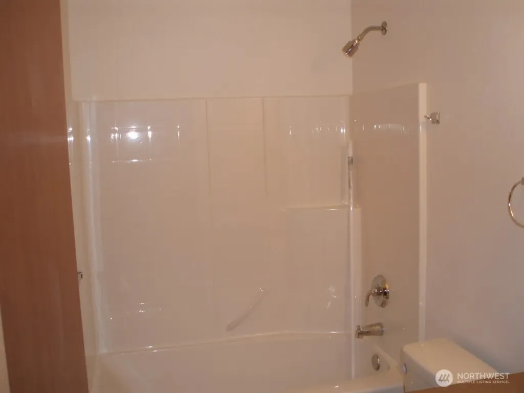 7223 Vandermark Road E Bonney Lake WA 98391