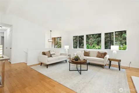 3524 170th Avenue NE Bellevue WA 98008