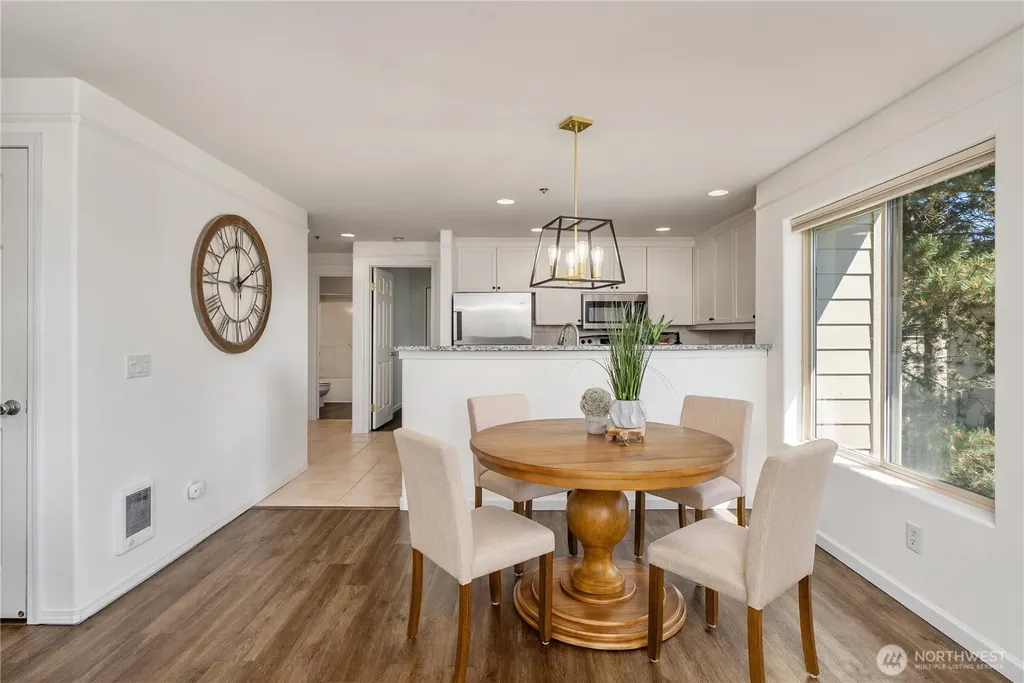 15335 Sunwood Boulevard Tukwila WA 98188