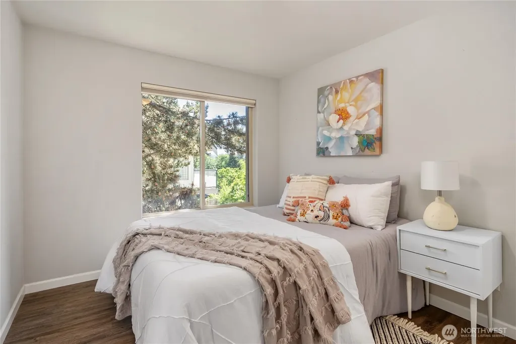 15335 Sunwood Boulevard Tukwila WA 98188