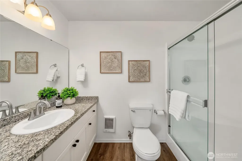 15335 Sunwood Boulevard Tukwila WA 98188