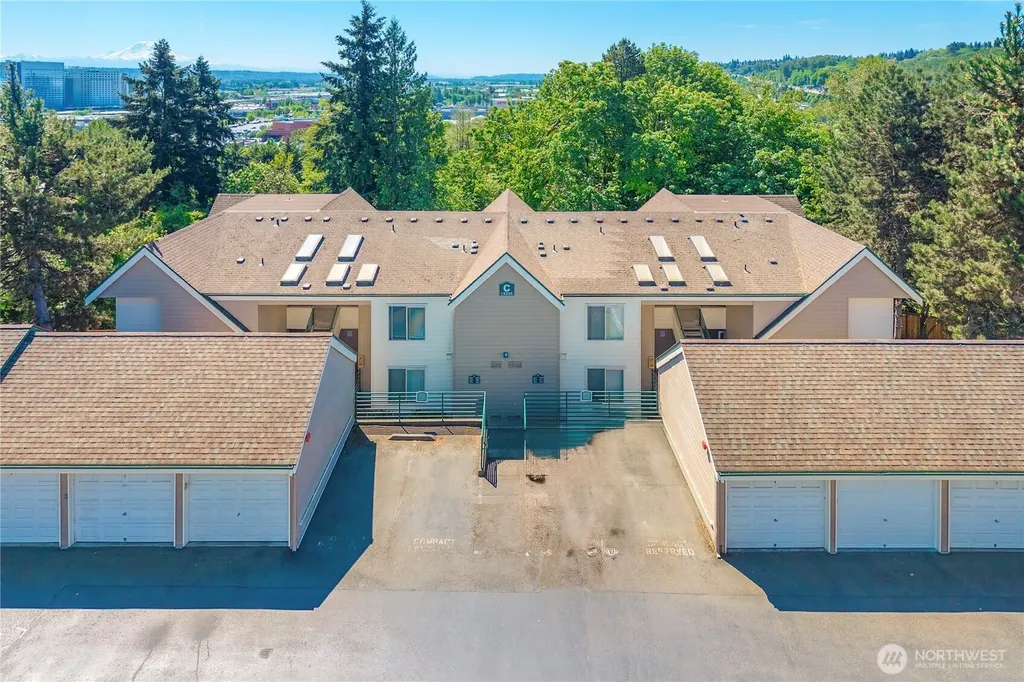 15335 Sunwood Boulevard Tukwila WA 98188