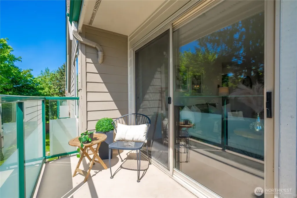 15335 Sunwood Boulevard Tukwila WA 98188