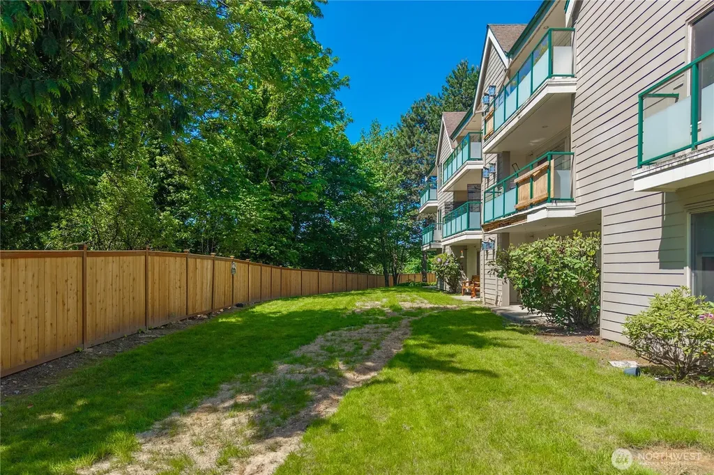 15335 Sunwood Boulevard Tukwila WA 98188