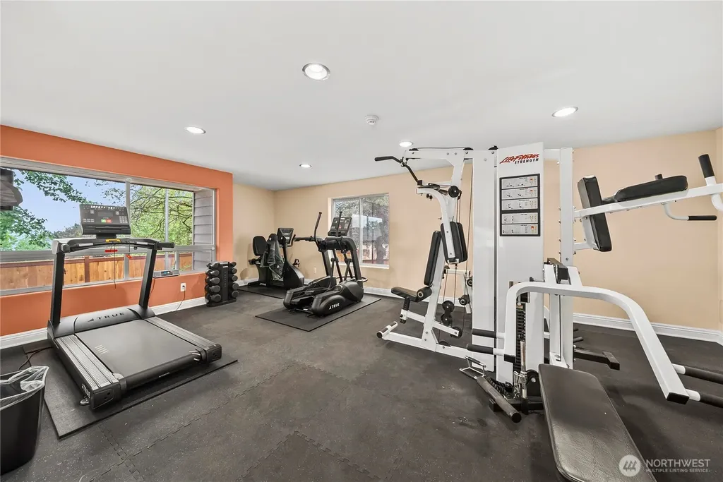 15335 Sunwood Boulevard Tukwila WA 98188