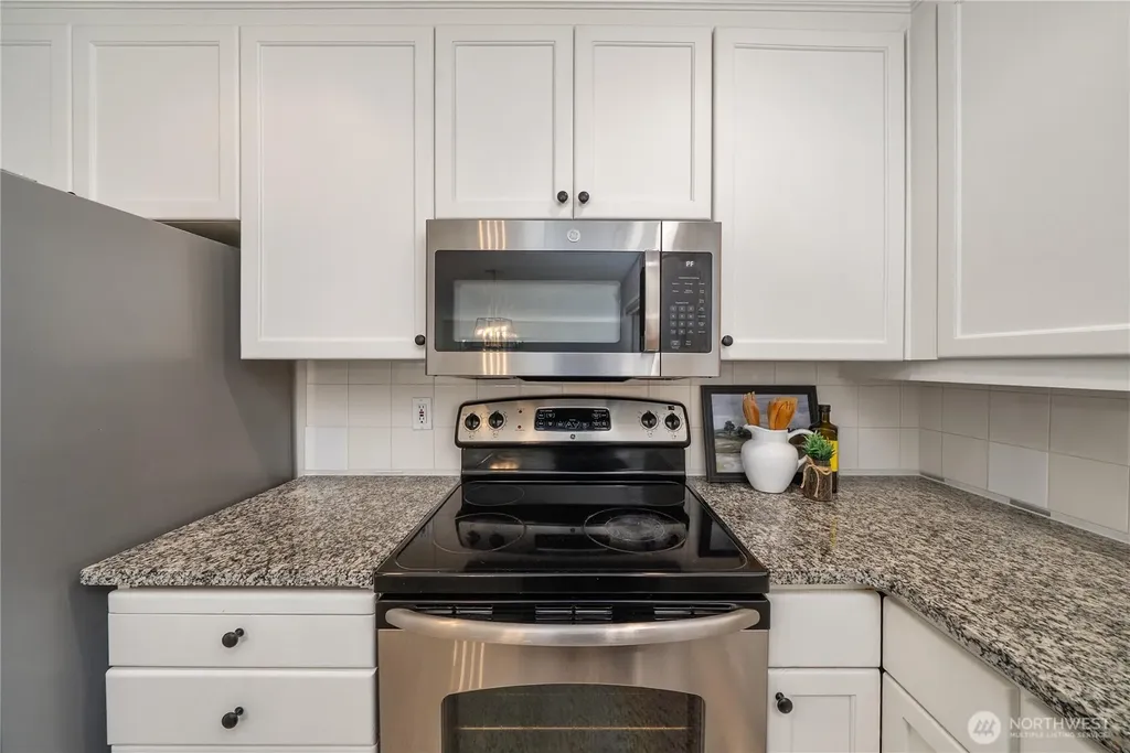 15335 Sunwood Boulevard Tukwila WA 98188