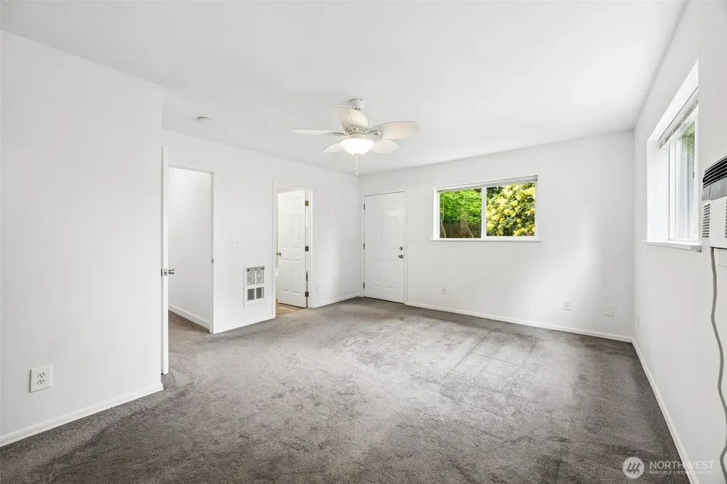 18905 8th Avenue E Spanaway WA 98387
