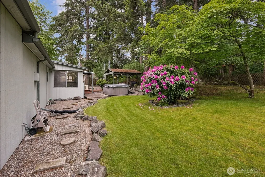 18905 8th Avenue E Spanaway WA 98387