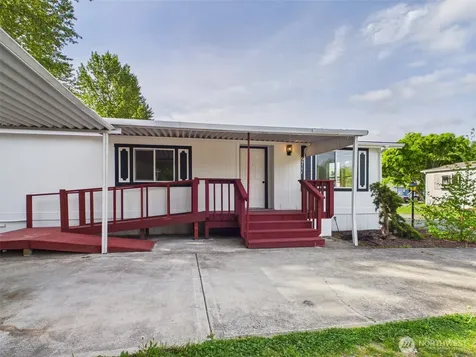 9711 12th Avenue Ct E Tacoma WA 98445