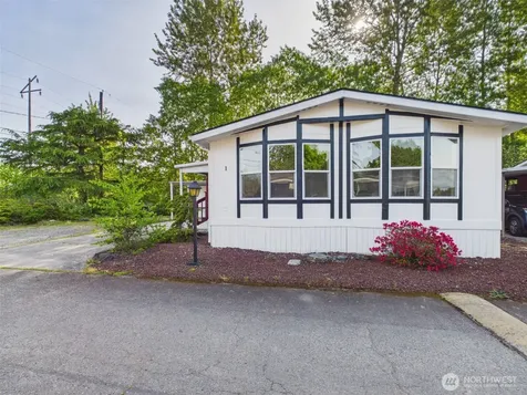 9711 12th Avenue Ct E Tacoma WA 98445