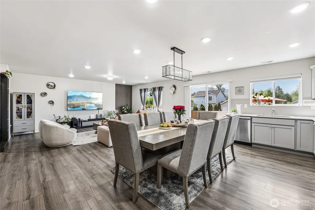 1126 15th Avenue Sultan WA 98294