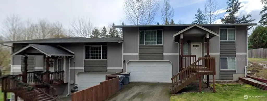 7229 Vandermark Road E Bonney Lake WA 98391