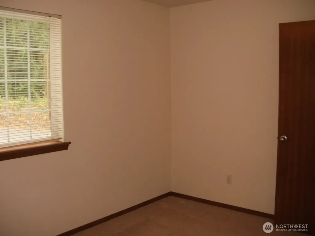 7229 Vandermark Road E Bonney Lake WA 98391