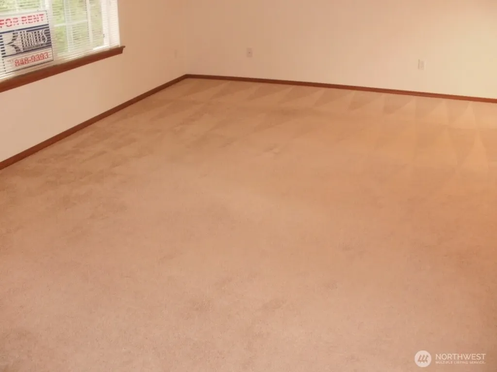 7229 Vandermark Road E Bonney Lake WA 98391