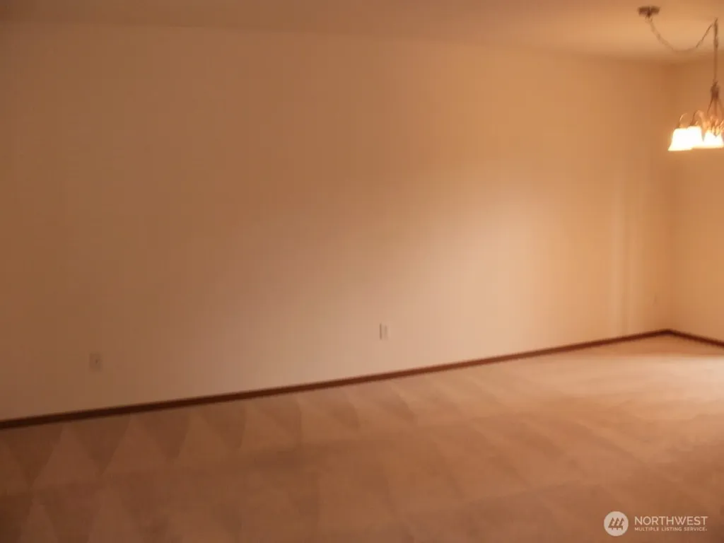 7229 Vandermark Road E Bonney Lake WA 98391