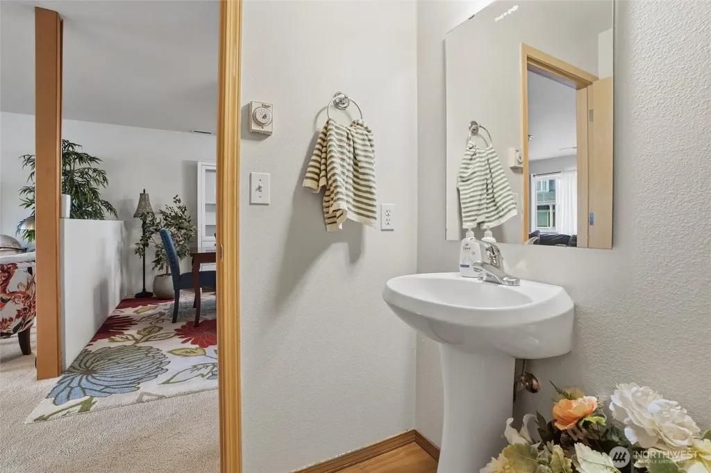 3984 Thimbleberry Place SE Port Orchard WA 98366