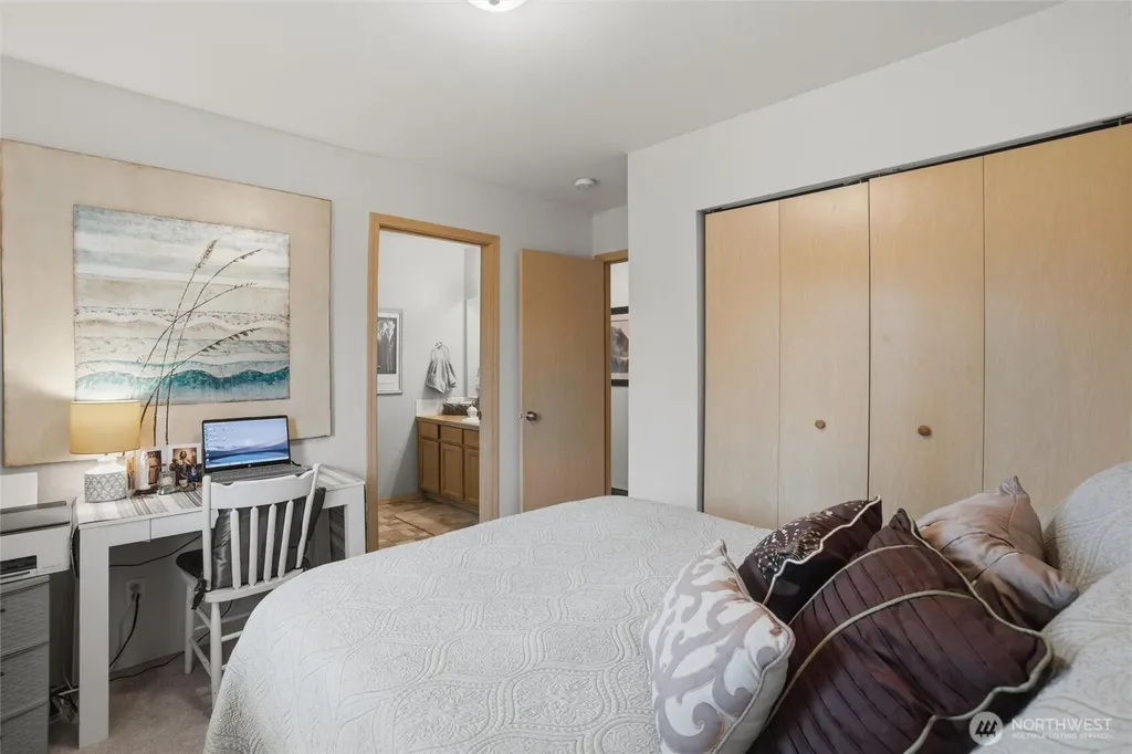3984 Thimbleberry Place SE Port Orchard WA 98366