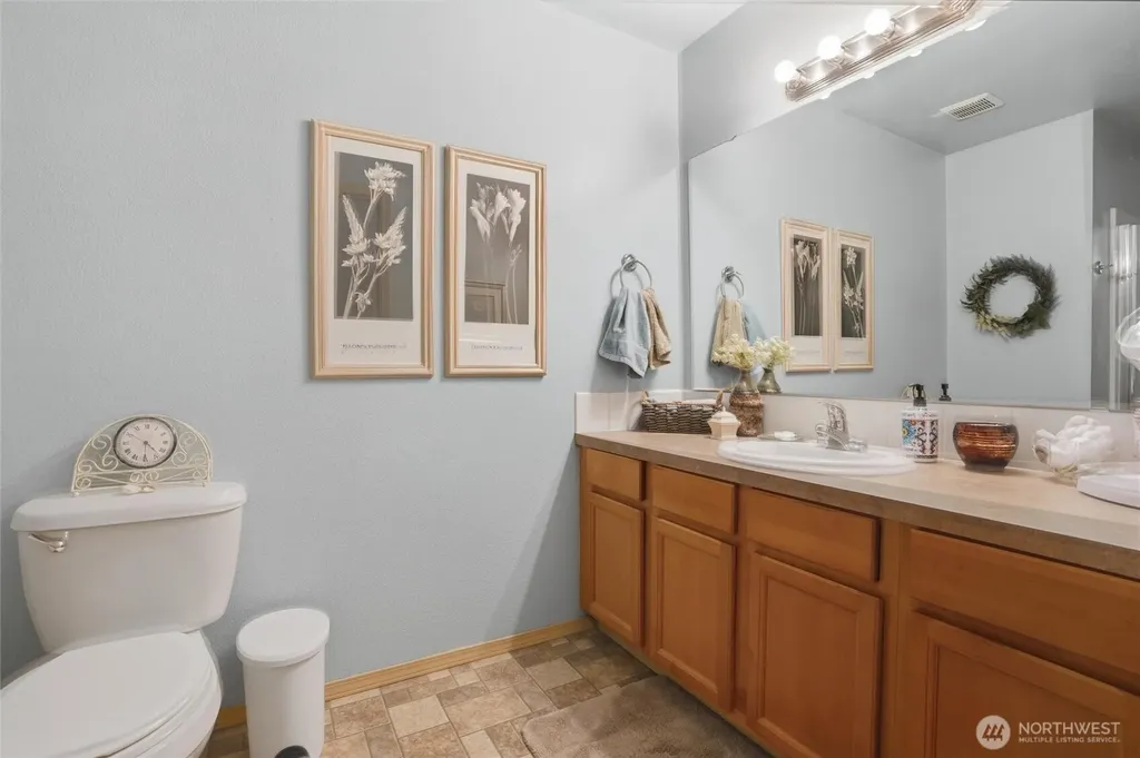3984 Thimbleberry Place SE Port Orchard WA 98366