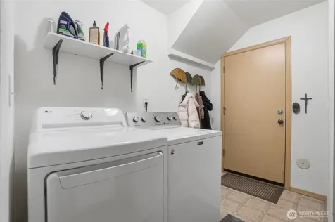 3984 Thimbleberry Place SE Port Orchard WA 98366