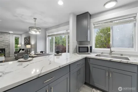 20824 70th Avenue W Lynnwood WA 98036