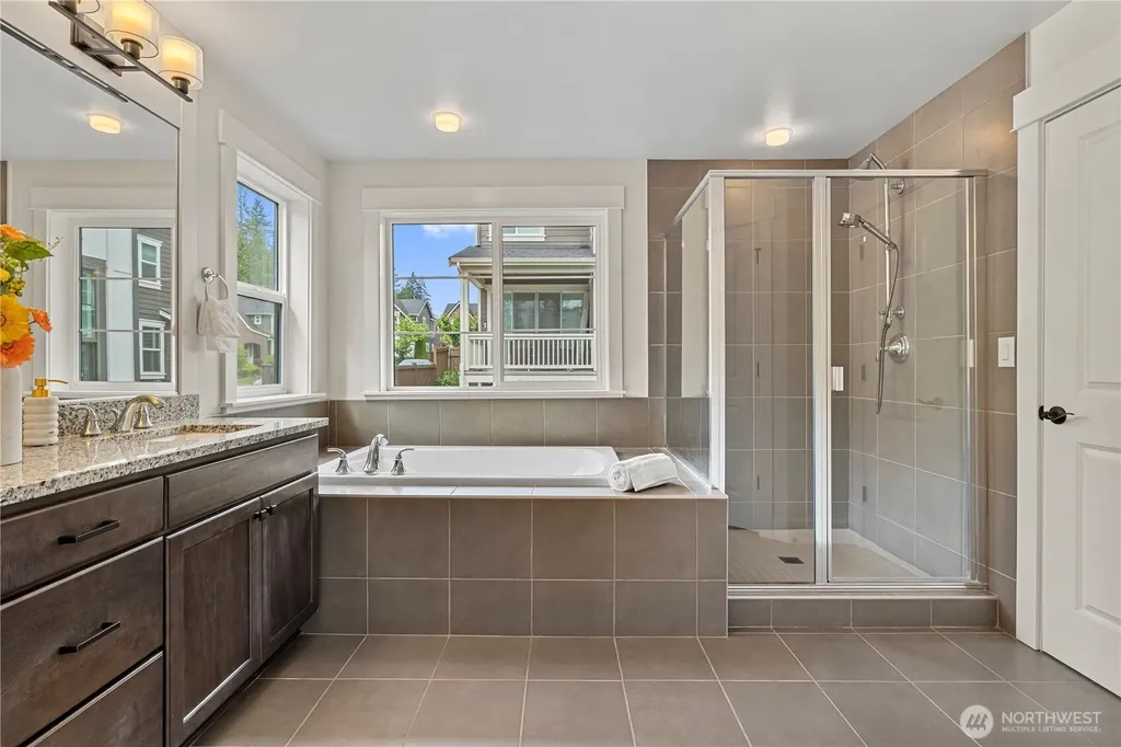 1431 243rd Place NE Sammamish WA 98074