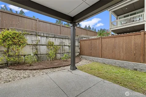 1431 243rd Place NE Sammamish WA 98074