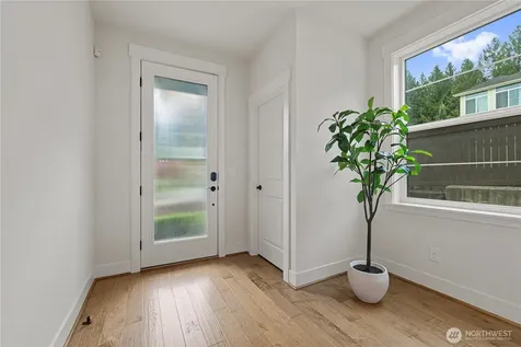 1431 243rd Place NE Sammamish WA 98074
