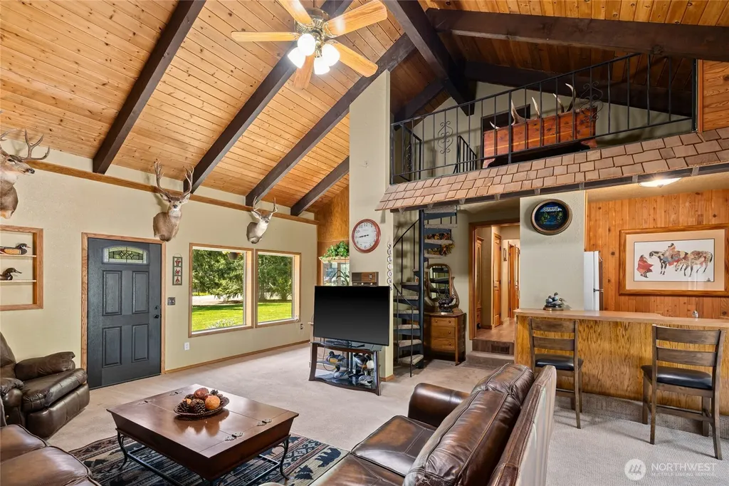 61 S Lake Cabins Road Ronald WA 98940