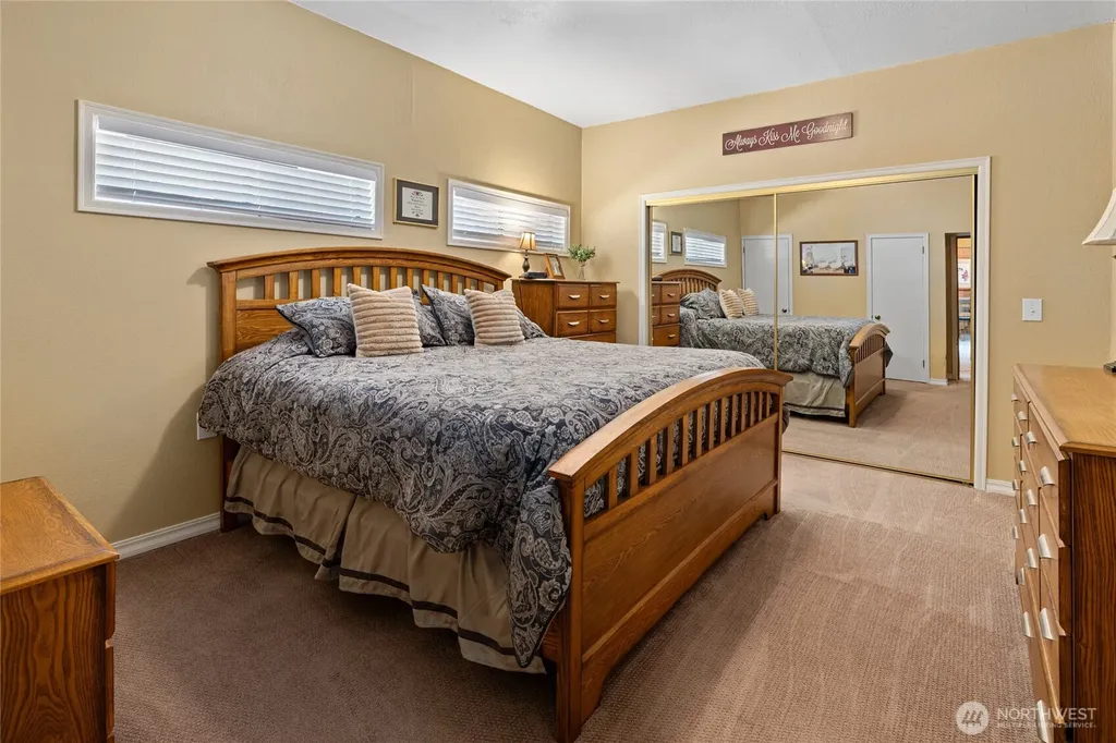 61 S Lake Cabins Road Ronald WA 98940