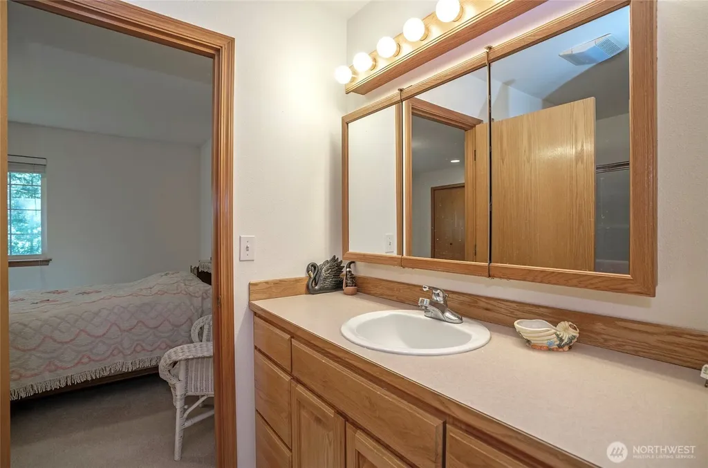 8058 SE Halfmoon Lane Port Orchard WA 98367