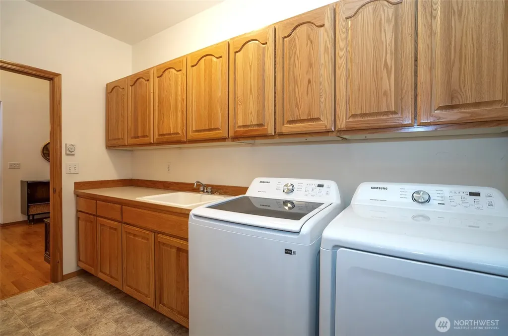 8058 SE Halfmoon Lane Port Orchard WA 98367