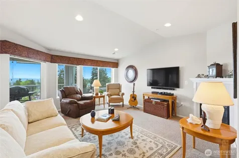 1318 37th Street Everett WA 98201