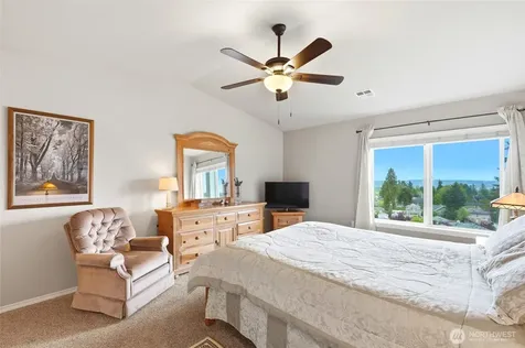 1318 37th Street Everett WA 98201