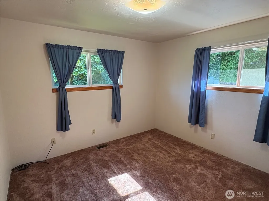 1110 Olympic View Way Aberdeen WA 98520