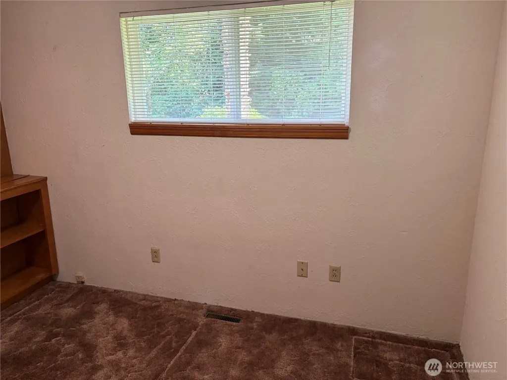 1110 Olympic View Way Aberdeen WA 98520