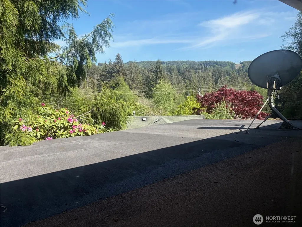 1110 Olympic View Way Aberdeen WA 98520