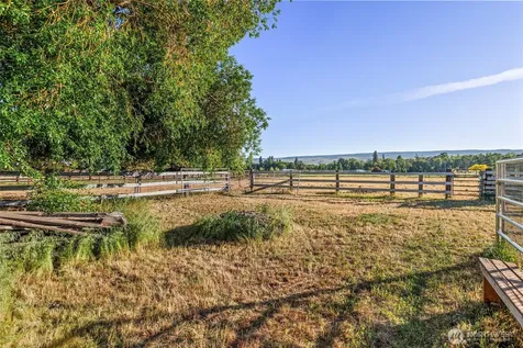 12290 Washington Highway 10 Ellensburg WA 98926