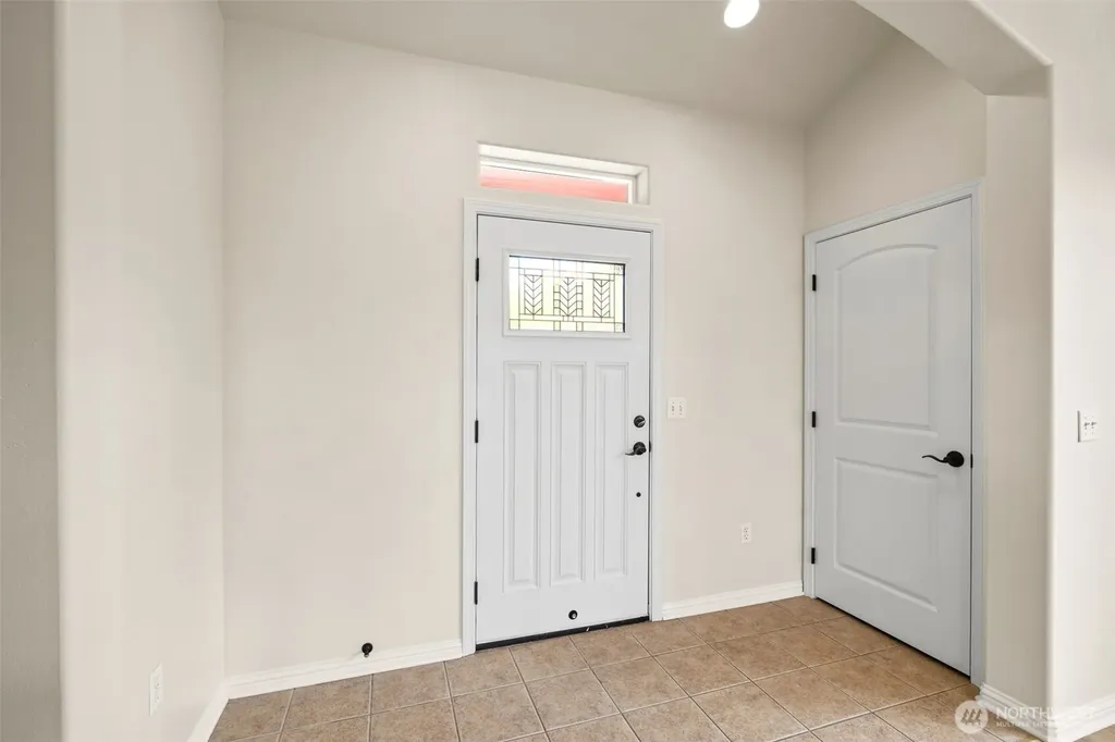 2607 Plum Court Port Angeles WA 98363