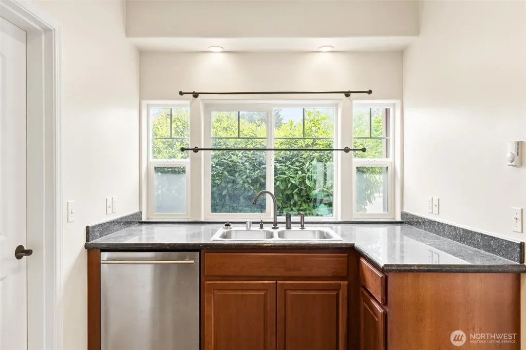 2607 Plum Court Port Angeles WA 98363