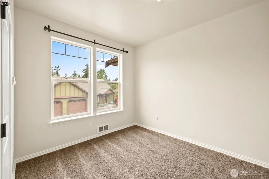 2607 Plum Court Port Angeles WA 98363